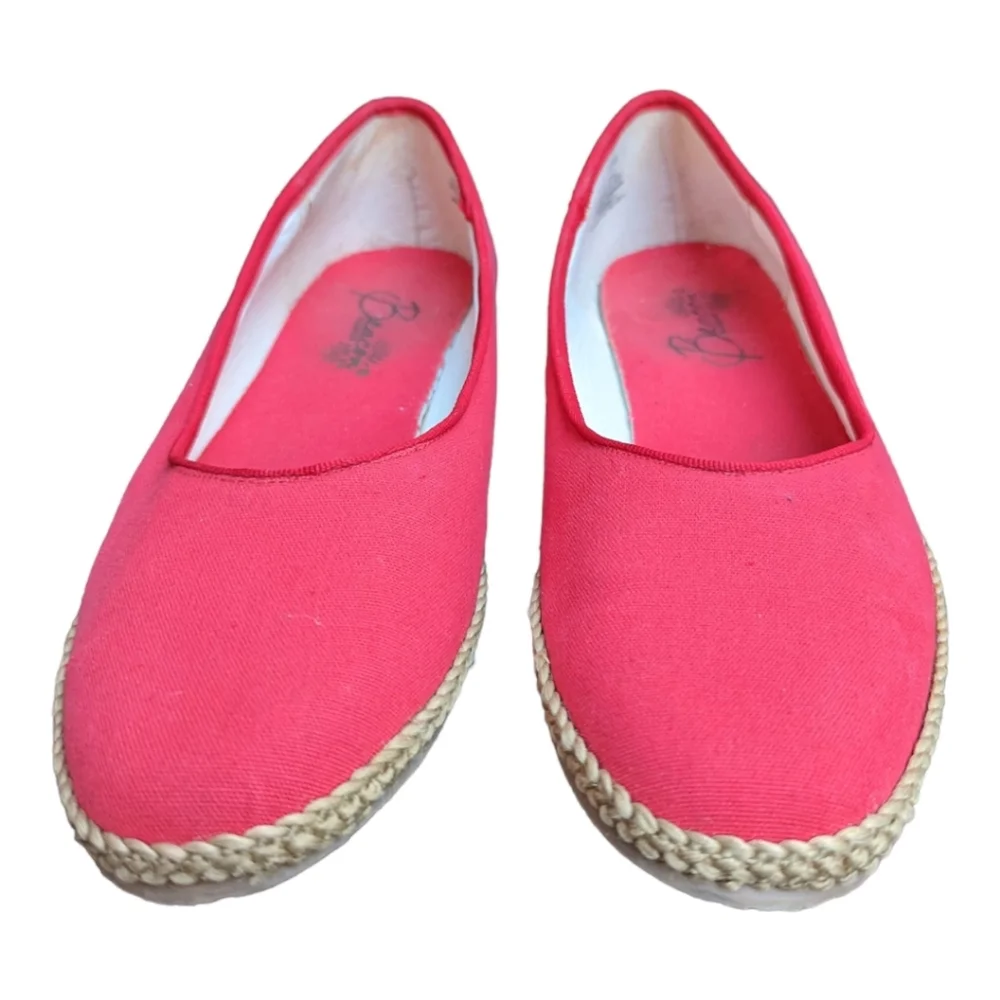 BEACON flats Red Sz 7.5‎